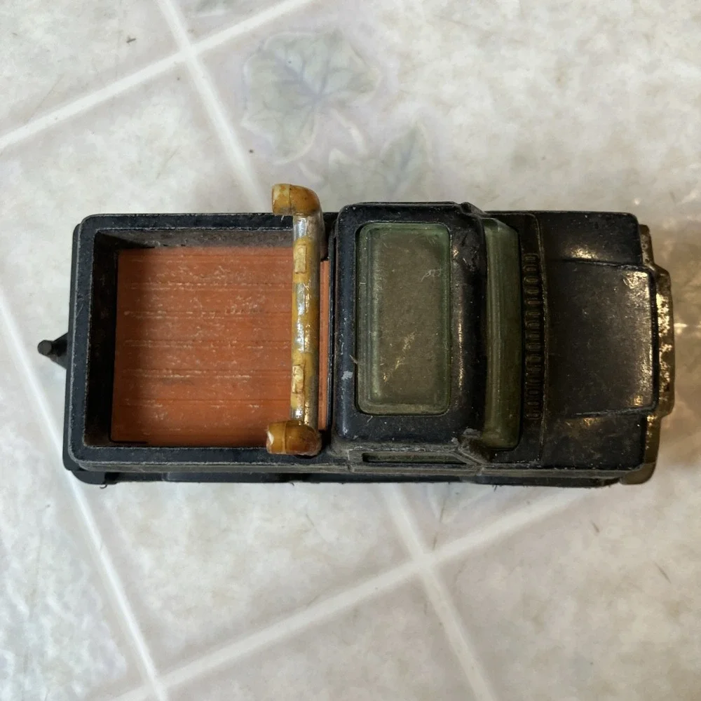 VINTAGE Metal TOY TRUCK STROMBECKER‎ Black FORD PICK-UP Made In USA